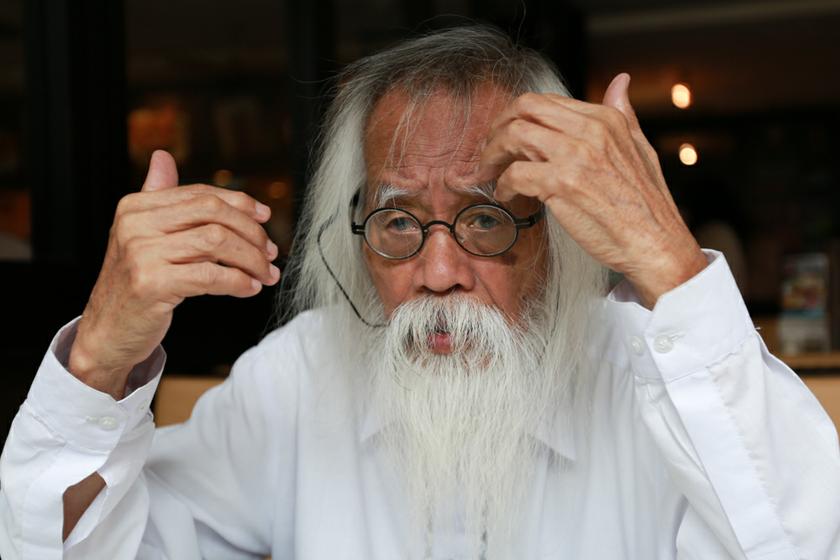 The renowned Malay poet and activist told Malaysiakini in an interview that he finds it odd that some from the community are obsessing over the loss of power to the country’s other minority groups. — file picture