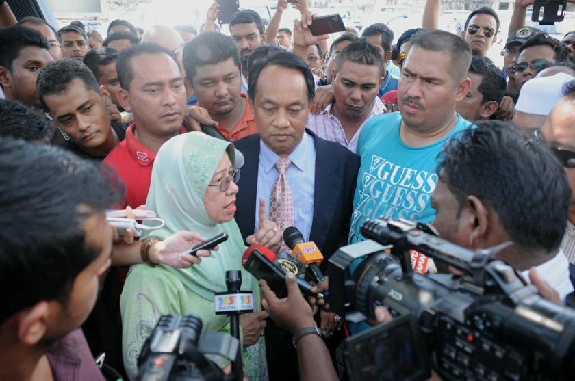 State Opposition Leader Datuk Jahara Hamid speaks to the media in front of the Penang state assembly building in George Town May 21, 2014. — Picture by K.E. Ooi