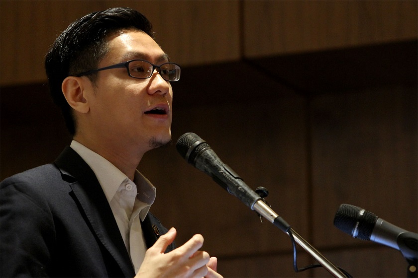 Bayan Baru MP Zairil Khir Johari delivers a speech during the Symposium on Islam, Democracy and Secularism at the Renaissance Hotel in Kuala Lumpur, September 27, 2014. u00e2u20acu201d Yusof Mat Isa