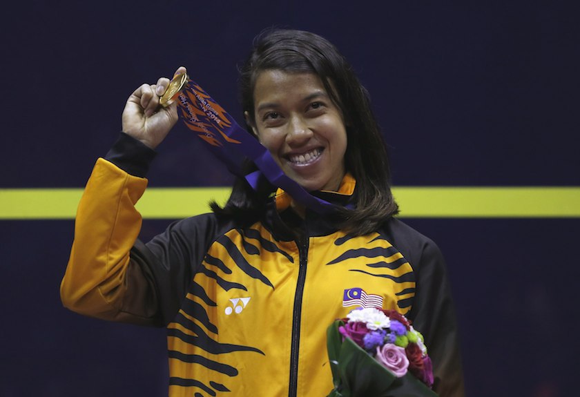 Gold medalist Nicol David of Malaysia holds her medal during an award ceremony for the womenu00e2u20acu2122s singles squash match during the 17th Asian Games in Incheon September 23, 2014. u00e2u20acu201d Reuters pic