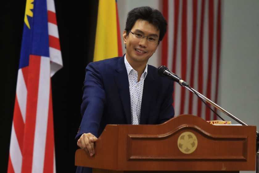 Tunku Zain Alu00e2u20acu2122 Abidin Tuanku Muhriz speaks during the fifth anniversary of the IDEAS think-tank in Kuala Lumpur February 7, 2015. u00e2u20acu201d Picture by Saw Siow Feng