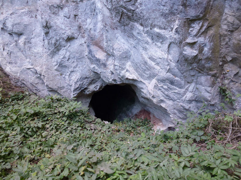 One of the entrances to Gua Pinang. u00e2u20acu201d Picture by Marc de Faoite