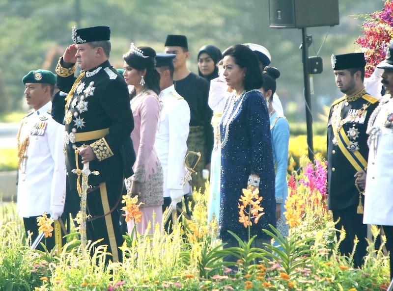 Sultan Ibrahim Sultan Iskandar and Raja Zarith Sofiah Sultan Idris Shah at the Istana Besar in Johor Baru, March 23, 2015. u00e2u20acu201d Bernama pic