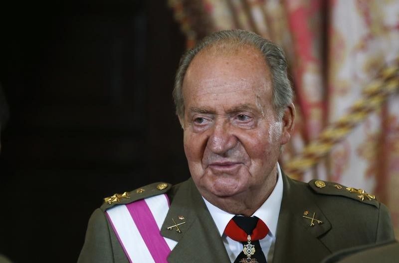 Spainu00e2u20acu2122s former king Juan Carlos at a reception marking Spainu00e2u20acu2122s Armed Forces Day at the Royal palace in Madrid June 8, 2014. REUTERS/Andrea Comas/Pool