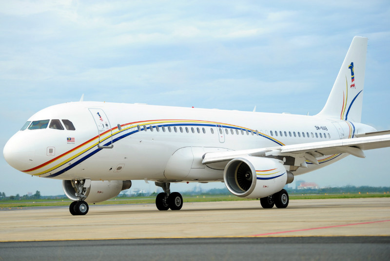 The Malaysian governmentu00e2u20acu2122s new Airbus Corporate Executive jetliner (ACJ 320) makes its the first official flight by ferrying Yang di-Pertuan Agong Tuanku Abdul Halim Mu'adzam Shah to Langkawi from Alor Star, May 17, 2014. u00e2u20acu201d Bernama pic