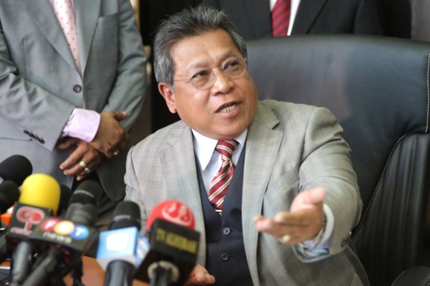 Tan Sri Datuk Seri Panglima Pandikar Amin Mulia speaks at a press conference at his residence in Bukit Tunku, May 19, 2015. u00e2u20acu201d Picture by Choo Choy May