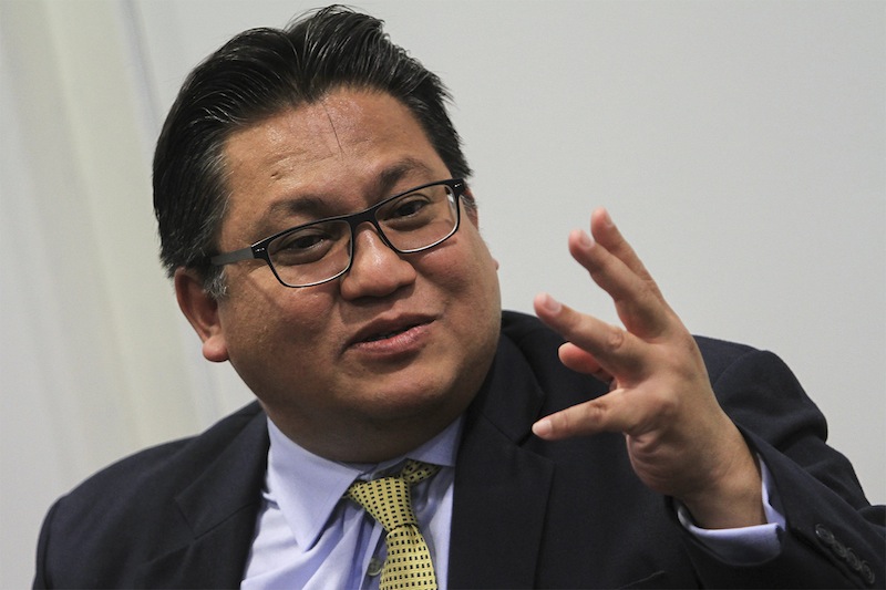 PAC chairman Datuk Nur Jazlan Mohamed speaks to member of the media during a press conference at Parliament in Kuala Lumpur, July 9, 2015. u00e2u20acu201d Picture by Yusof Mat Isa 