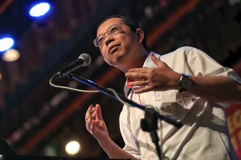 Lim Guan Eng attends the Selangor DAP state ordinary convention, November 1, 2015. u00e2u20acu201d Picture by Saw Siow Feng