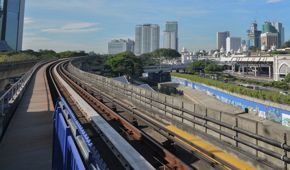 Prasarana Malaysia will deploy the new Bombardier Innovia Metro 300 trainset on the Kelana Jaya LRT Line in the middle of 2016. u00e2u20acu201d Picture courtesy of myrapid.com.my