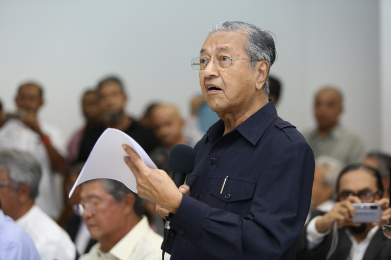 Tun Dr Mahathir Mohamad speaks during an event to announce a citizensu00e2u20acu2122 movement against the government in Kuala Lumpur on March 4, 2016. u00e2u20acu201d Picture by Saw Siow Feng