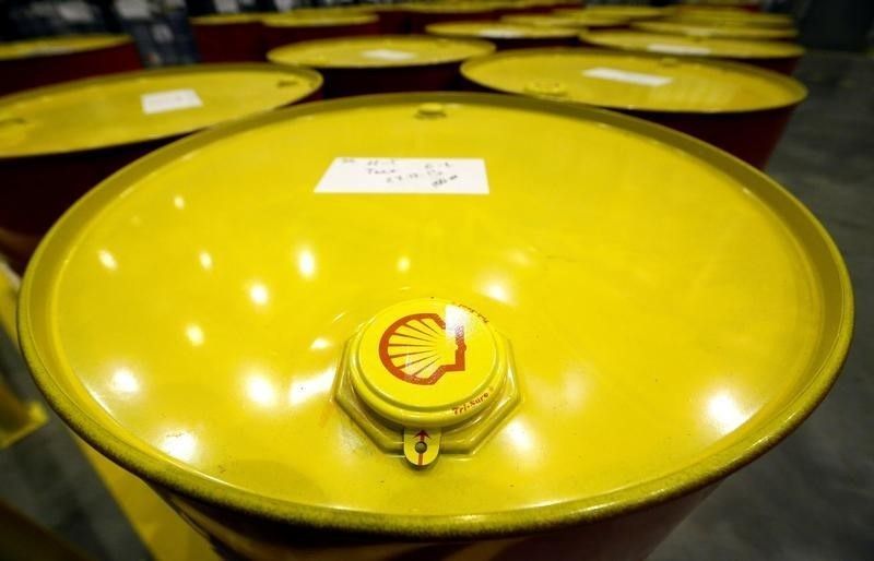 Filled oil drums at Royal Dutch Shell Plcu00e2u20acu2122s lubricants blending plant in the town of Torzhok, north-west of Tver, November 7, 2014. REUTERS/Sergei Karpukhin/File Photo