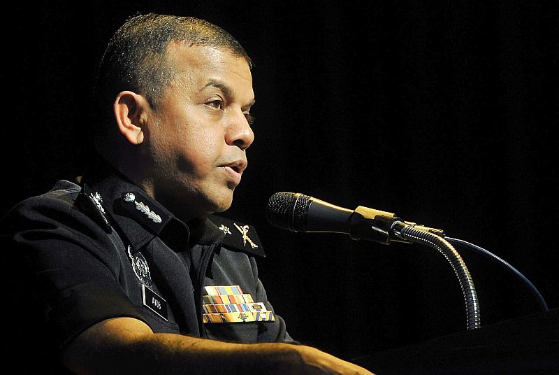 Ketua Penolong Pengarah Bahagian Counter Terrorism Cawangan Khas Bukit Aman, SAC Datuk Ayob Khan Mydin Pitchay ketika membentangkan kertas kerja pada Seminar Ancaman Daesh & Istilah Kafir Harbi di Kuala Lumpur, 13 Ogos, 2016. u00e2u20acu201d Foto Bernama