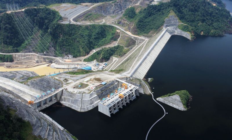 Sarawak Energy Berhad now has assumed control over the 2,400-megawatt Bakun Dam with the signing of the Share Sale Agreement today u00e2u20acu201d Picture courtesy of Sarawak Energy Berhad