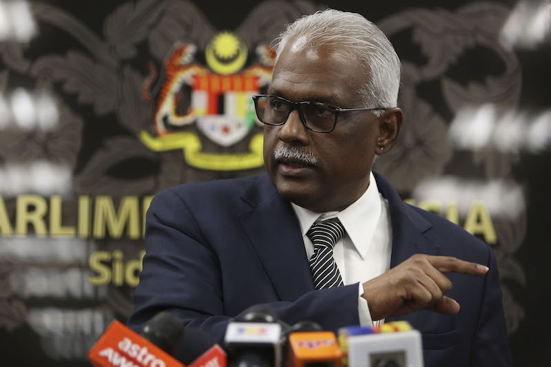 Klang MP Charles Santiago speaks during a press conference in Parliament in Kuala Lumpur March 13, 2018. u00e2u20acu201d Picture by Yusof Mat Isa
