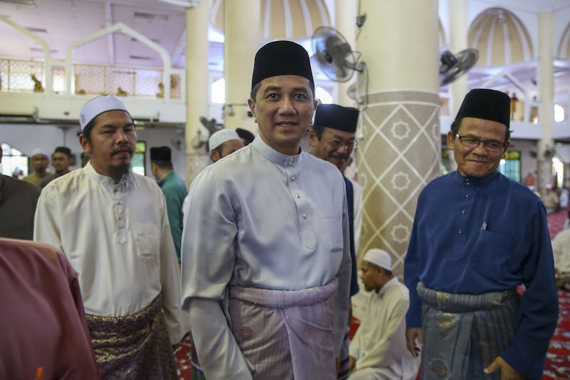 Selangor Mentri Besar Datuk Seri Azmin Ali speaks to journalists after Friday prayers at Masjid As-Syarif in Klang March 23, 2018. u00e2u20acu201d Picture by Yusof Mat Isa