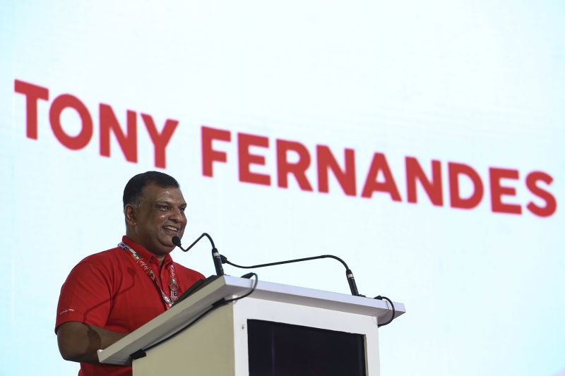 AirAsia Group CEO Tan Sri Tony Fernandes delivers a speech at the launch of the companyu00e2u20acu2122s new headquarters in Sepang March 1, 2018. u00e2u20acu2022 Picture by Yusof Mat Isa
