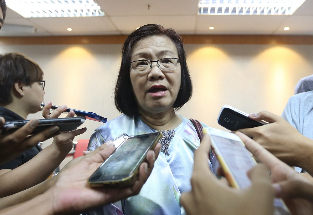 Petaling Jaya MP Maria Chin Abdullah speaks to reporters after a forum in Kuala Lumpur June 9, 2018. u00e2u20acu201d Picture by Razak Ghazali