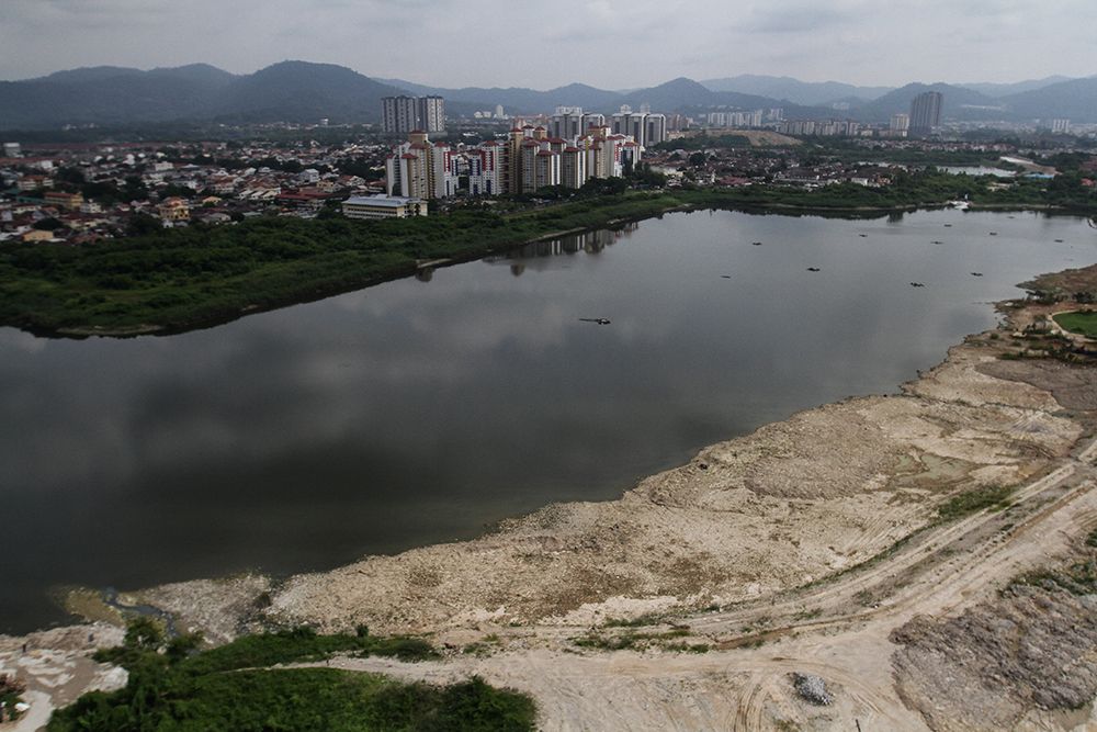 A view of the flood retention pond at Taman Wahyu in Kuala Lumpur June 16, 2018. ― Picture by Miera Zulyana