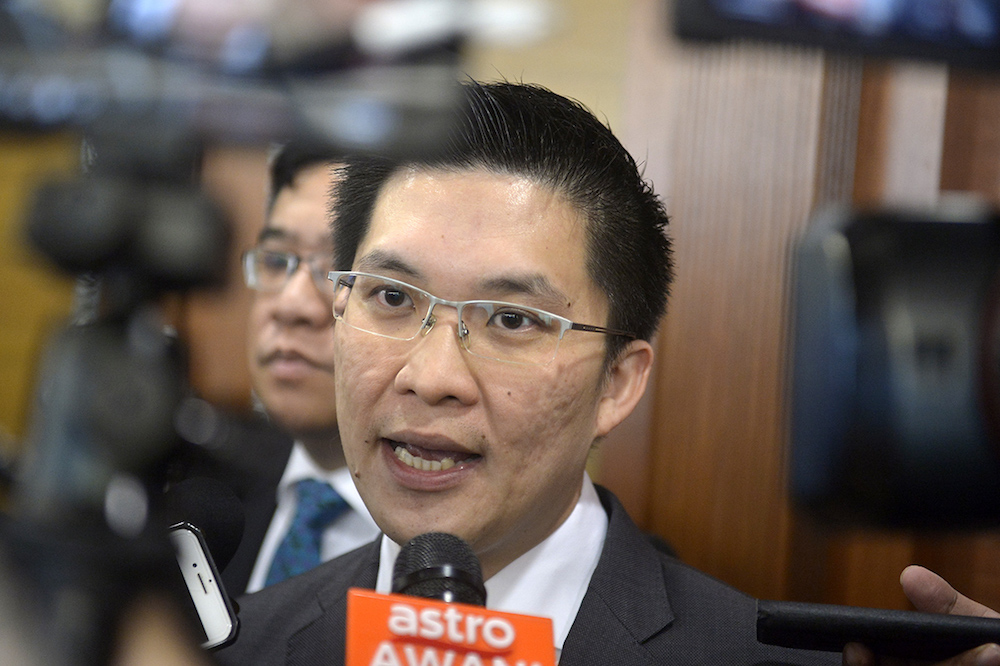Public Accounts Committee (PAC) deputy chairman Wong Kah Woh speaks to reporters in Parliament December 6, 2018. u00e2u20acu201d Picture by Mukhriz Hazim