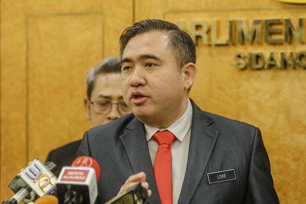 Anthony Loke speaks to reporters in Parliament December 10, 2018. u00e2u20acu201d Picture by Firdaus Latif