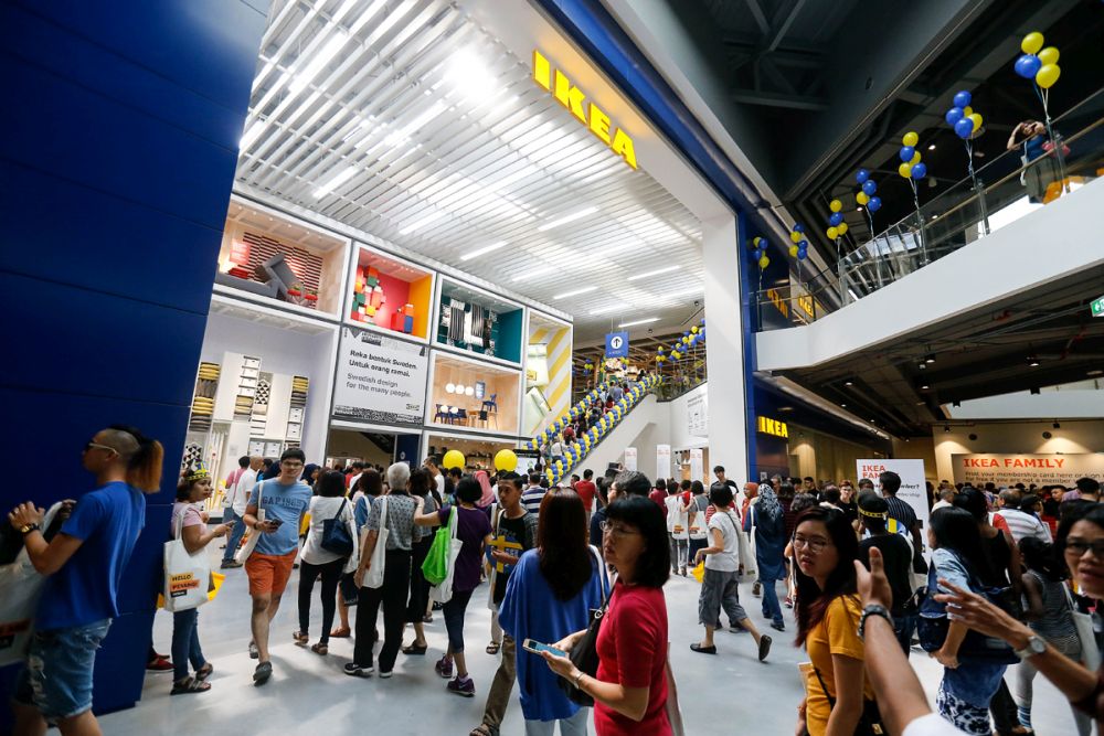 Members of the public throng the newly opened Ikea outlet in Batu Kawan, Seberang Perai March 14, 2019. u00e2u20acu2022 Picture by Sayuti Zainudin