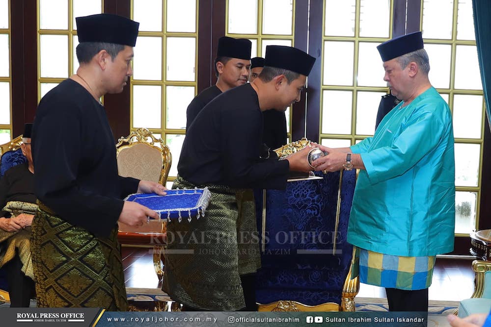 Dr Sahruddin Jamal is sworn in as the 17th mentri besar of Johor at Istana Serene in Johor Baru April 14, 2019. u00e2u20acu201d Picture via Facebook/officialsultanibrahim