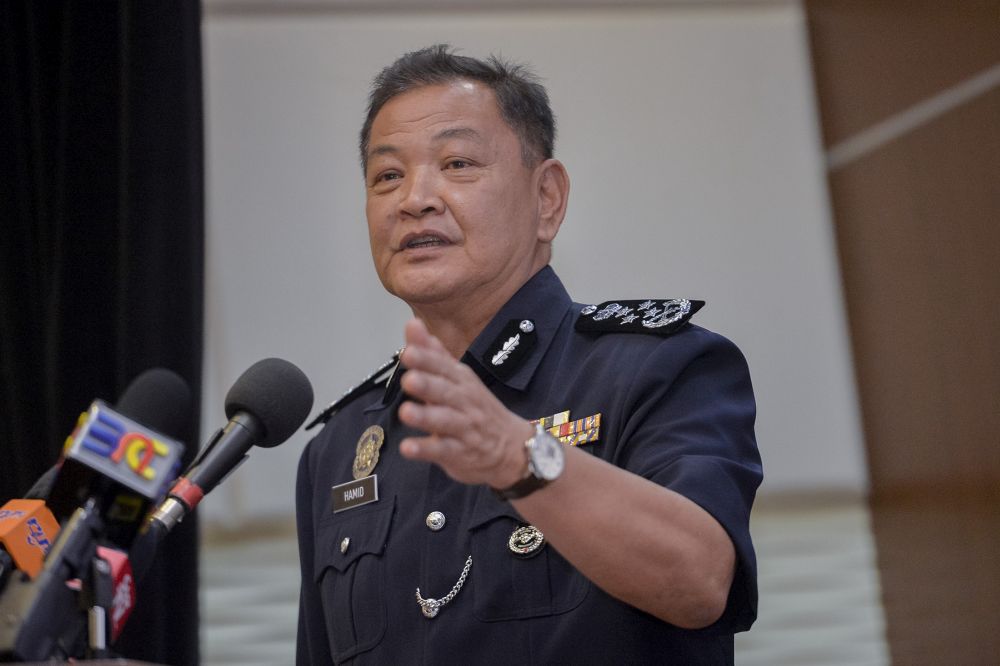 The IGP noted that of the six suspects remanded for the investigations, five are said to be involved with the senior assistant of a Selangor assemblyman. — Picture by Mukhriz Hazim