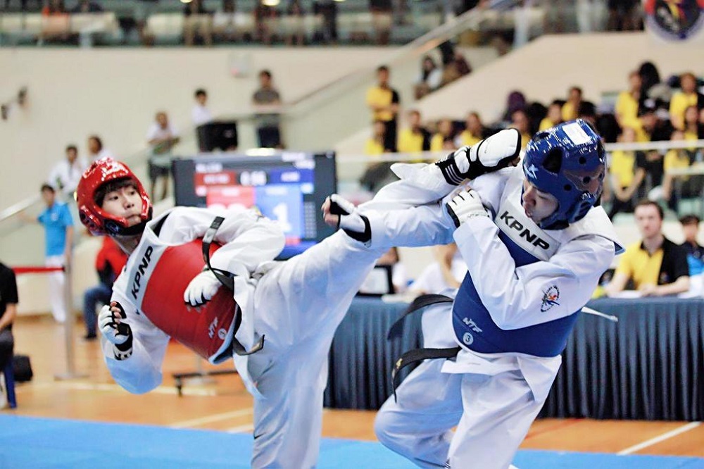 Athlete Ng Ming Wei (left) was embroiled in a controversy with the Singapore Taekwondo Federation after he spoke out about the challenges he faced with regards to training and funding in his bid for an Olympic spot. u00e2u20acu201d Picture via Facebook / Ng Ming Wei