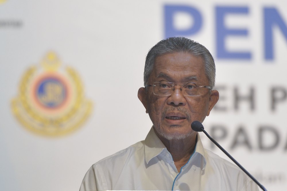 Deputy Transport Minister Datuk Kamarudin Jaafar speaks during the handover of car keys to the Road Transport Department (JPJ) by PLUS Malaysia Berhad at Persada PLUS in Petaling Jaya May 16, 2019. u00e2u20acu2022 Picture by Mukhriz Hazim