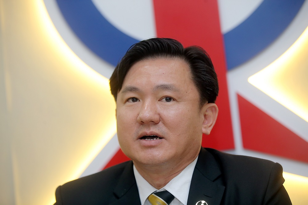 Perak housing, local government, public transport, non-islamic affairs and new villages committee chairman Paul Yong Choo Kiong at a press conference in Tronoh June 13, 2019. u00e2u20acu201d Picture by Farhan Najib