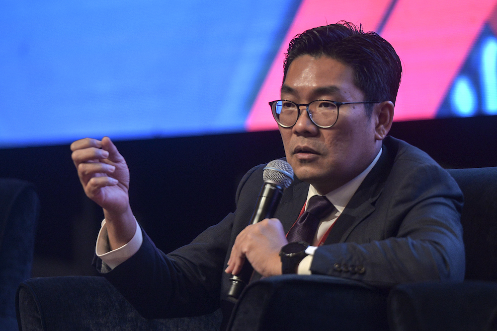 Deputy Agriculture and Agro-based Industry Minister Sim Tze Tzin speaks during the National Economic Forum 2019 in Kuala Lumpur August 29, 2019. u00e2u20acu201d Picture by Shafwan Zaidon