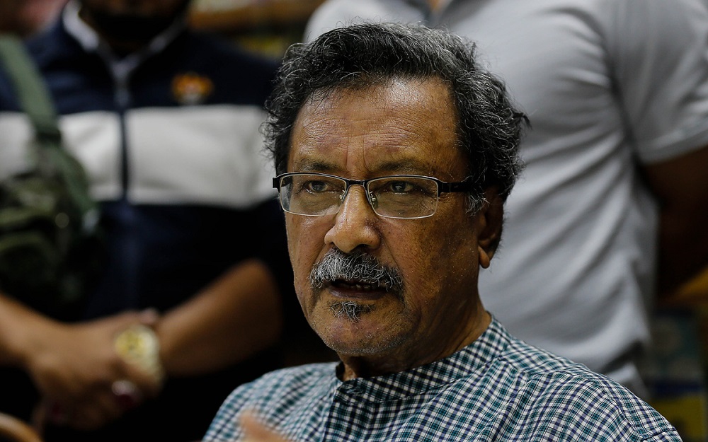 Consumer Association of Penang acting president Mohideen Abdul Kader speaks during a press conference in George Town September 5, 2019. u00e2u20acu201d  Picture by Sayuti Zainudin