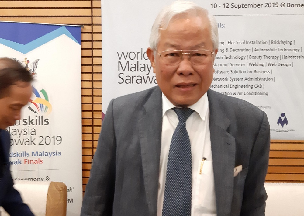 State Education, Science and Technological Research Minister Datuk Seri Michael Manyin says dilapidated schools issue has been settled with Putrajaya. u00e2u20acu201d Picture by Sulok Tawie