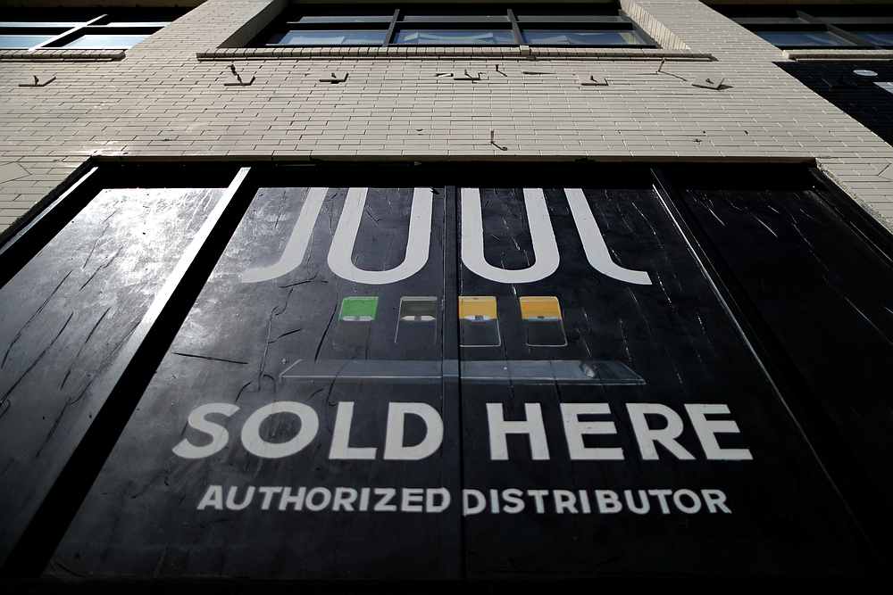 A store selling Juul vaping products is seen in Los Angeles, California, September 17, 2019. u00e2u20acu201d Reuters pic