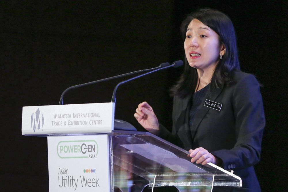 Energy, Science, Technology, Environment and Climate Change Minister Yeo Bee Yin delivers her speech at the Malaysia International Trade and Exhibition Centre in Kuala Lumpur September 3, 2019.  u00e2u20acu201d Picture by Yusof Mat Isa