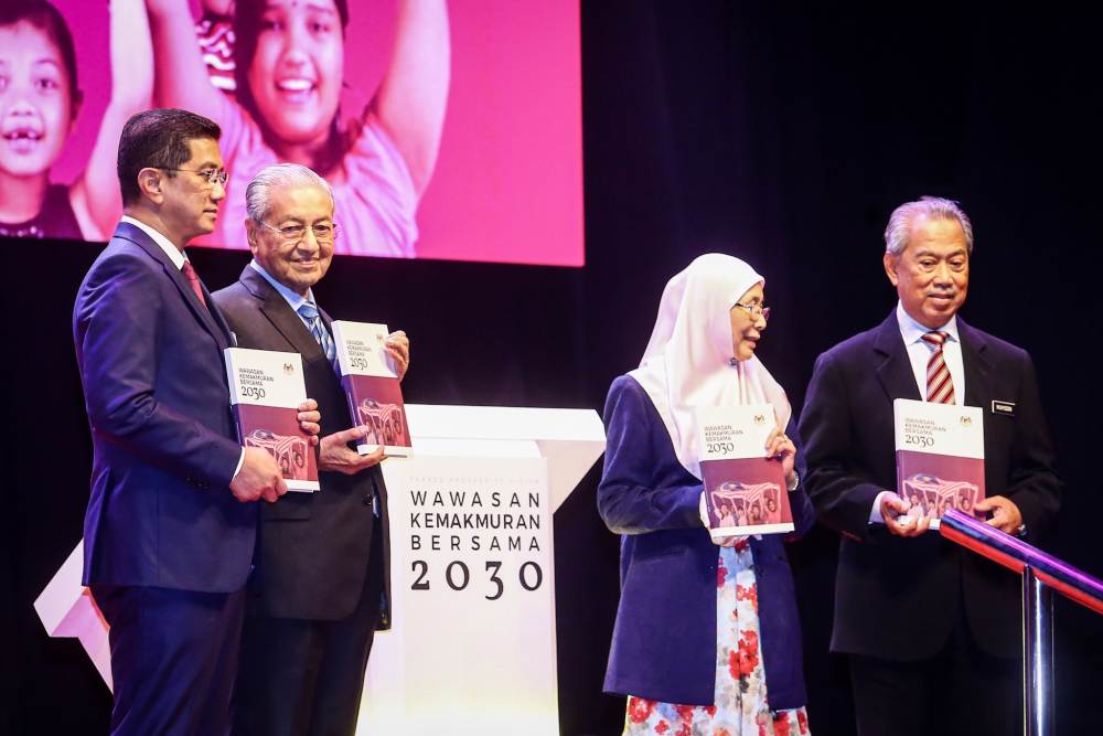 Prime Minister Tun Dr Mahathir Mohamad launches the u00e2u20acu02dcShared Prosperity Vision 2030u00e2u20acu2122 book in Kuala Lumpur October 5, 2019. u00e2u20acu2022 Picture by Hari Anggara