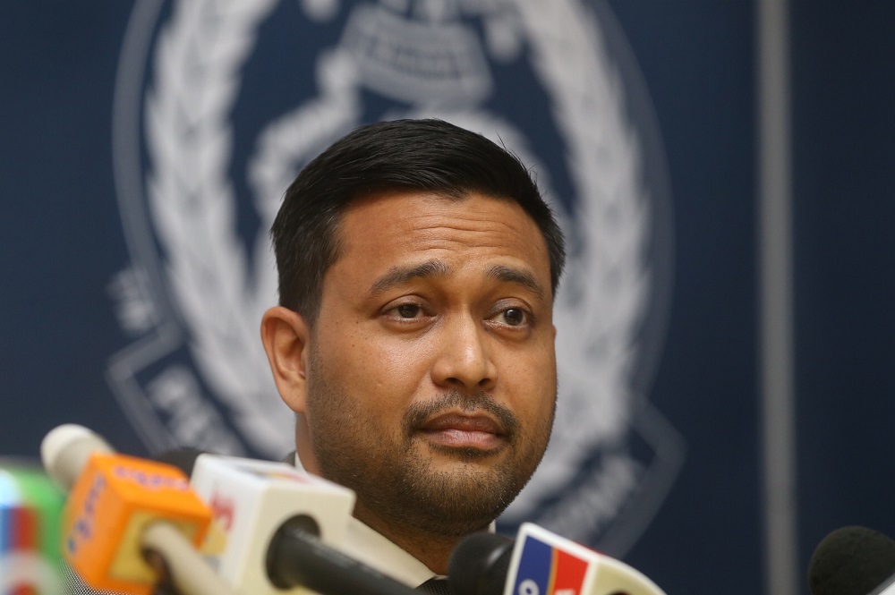 Football Association of Malaysia secretary general Stuart Michael Ramalingam during a press conference at Wisma FAM in Petaling Jaya July 23, 2018.  u00e2u20acu201d Picture by Zuraneeza Zulkifli