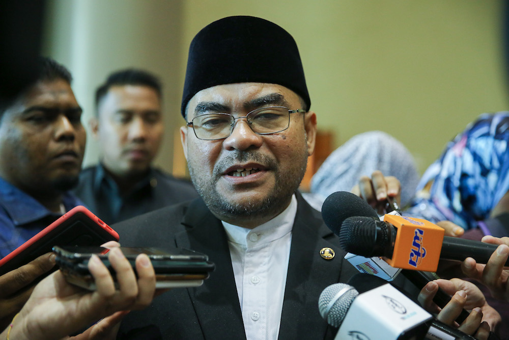 Minister in the Prime Minister’s Department Datuk Seri Mujahid Yusof Rawa speaks to reporters after Malaysia’s Halal Inclusion Roundtable and Masterclass in Putrajaya November 5, 2019. — Picture by Yusof Mat Isa
