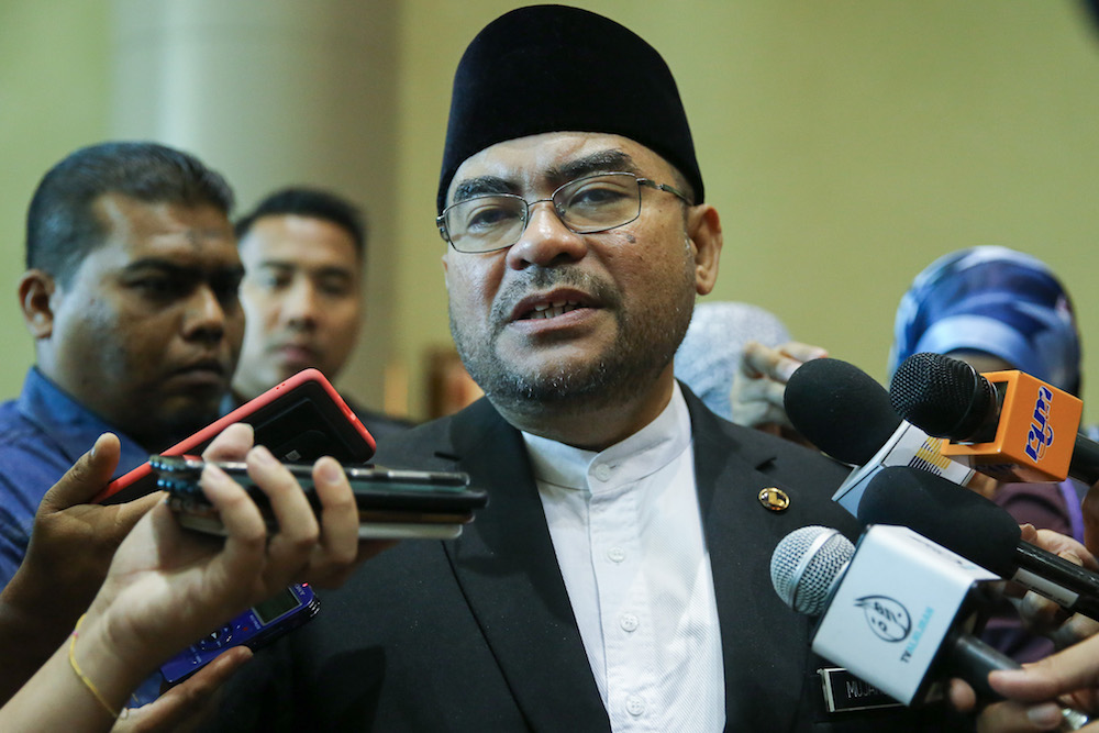 File picture shows Minister in the Prime Minister’s Department Datuk Seri Mujahid Yusof Rawa speaking to reporters after Malaysia’s Halal Inclusion Roundtable and Masterclass in Putrajaya November 5, 2019. — Picture by Yusof Mat Isa