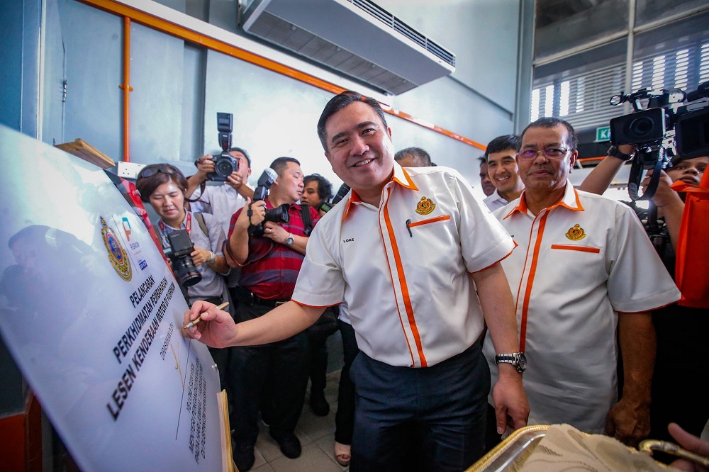 Transport Minister Anthony Loke at the launch of a new service for commercial vehicle road tax renewal, at the Wangsa Maju Puspakom branch in Kuala Lumpur February 7, 2020. u00e2u20acu201d Picture by Hari Anggara