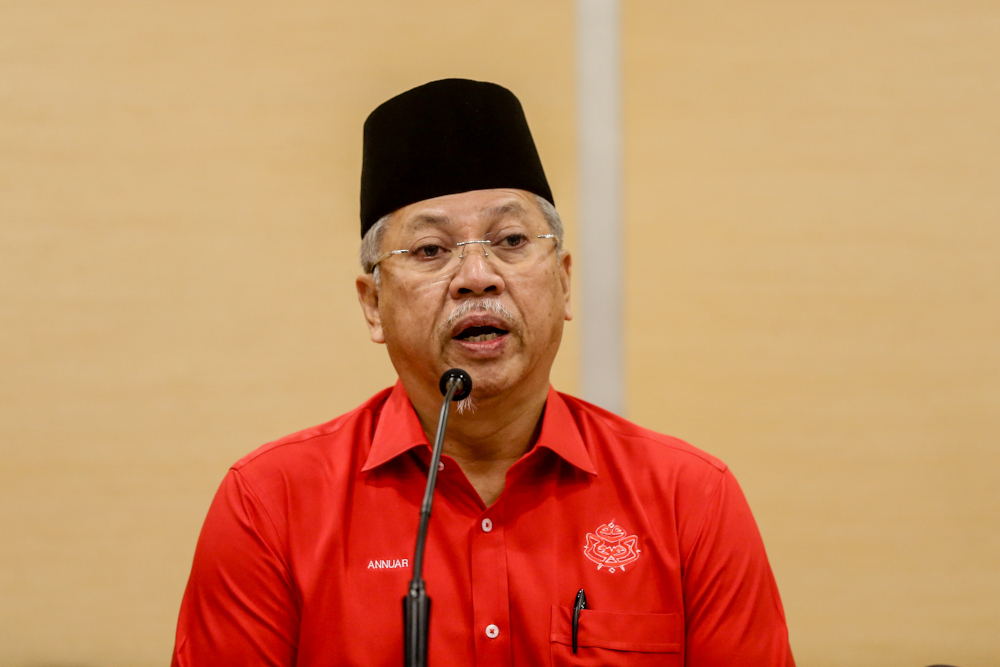 Umno secretary-general Tan Sri Annuar Musa speaks during a press conference at the party’s headquarters in Kuala Lumpur February 27, 2020. — Picture by Firdaus Latif