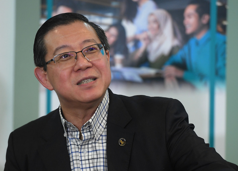 Ukm Lecturer Issues Public Apology To Lim Guan Eng Malaysia Malay Mail