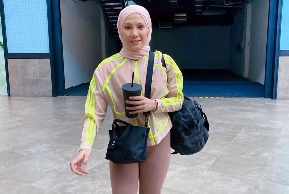 Sherry was wearing a pair of skin-tight leggings which some people viewed as inappropriate for a woman wearing the hijab. u00e2u20acu201d Picture via Instagram/sherryibrahim