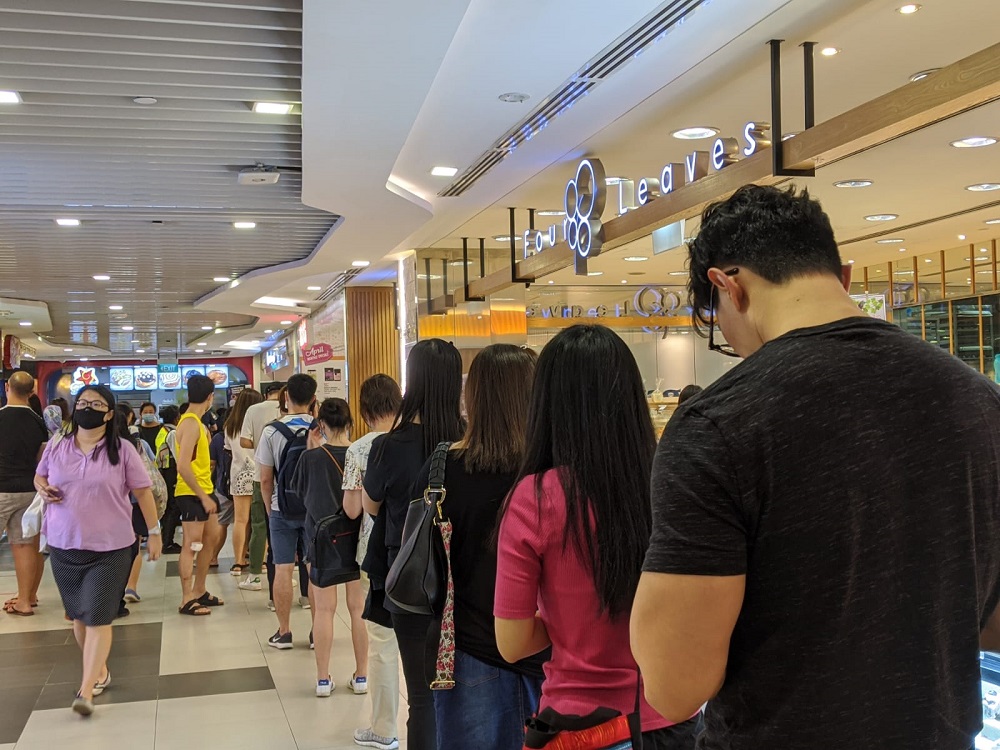 The queue of people waiting to enter Cold Storage in Bugis Junction on April 3, 2020.—TODAY pic