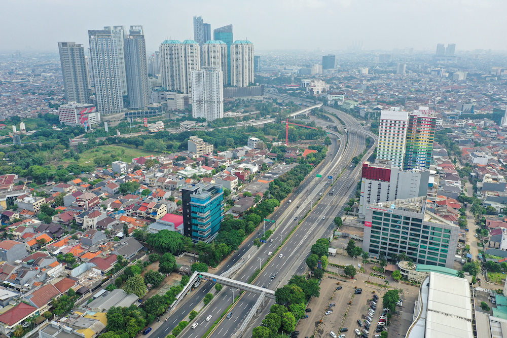 An aerial view of deserted main roads in Jakarta following the imposition of large-scale social restrictions by the government to prevent the spread of the coronavirus disease (Covid-19) in Jakarta, Indonesia, April 10, 2020. u00e2u20acu201d Reuters picnnn