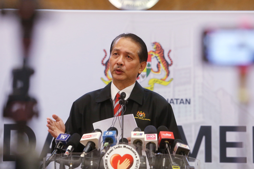 Health director-general Datuk Dr Noor Hisham Abdullah giving a press conference on Covid-19 in MOH , Putrajaya. u00e2u20acu201d Picture by Choo Choy May