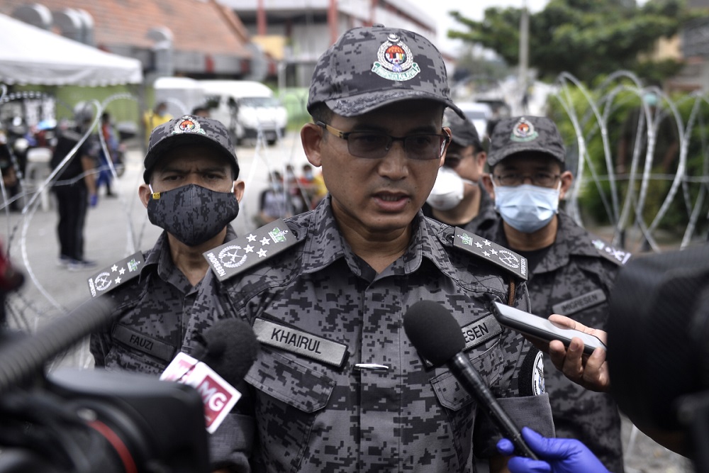 Immigration director-general Khairul Dzaimee Daud speaks to the press following a raid conducted in Petaling Jaya May 20, 2020. u00e2u20acu201d Picture by Miera Zulyana