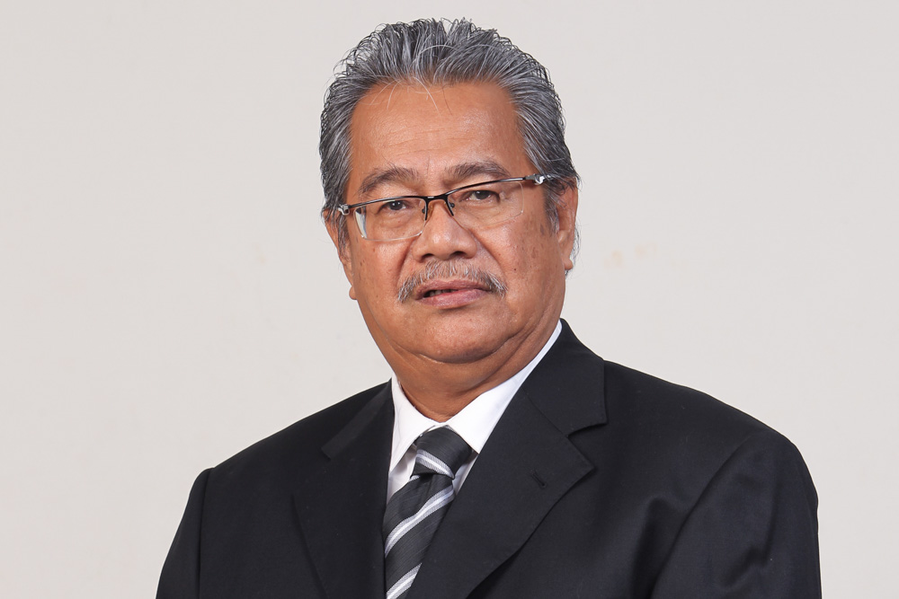 Datuk Ahmad A. Talib.