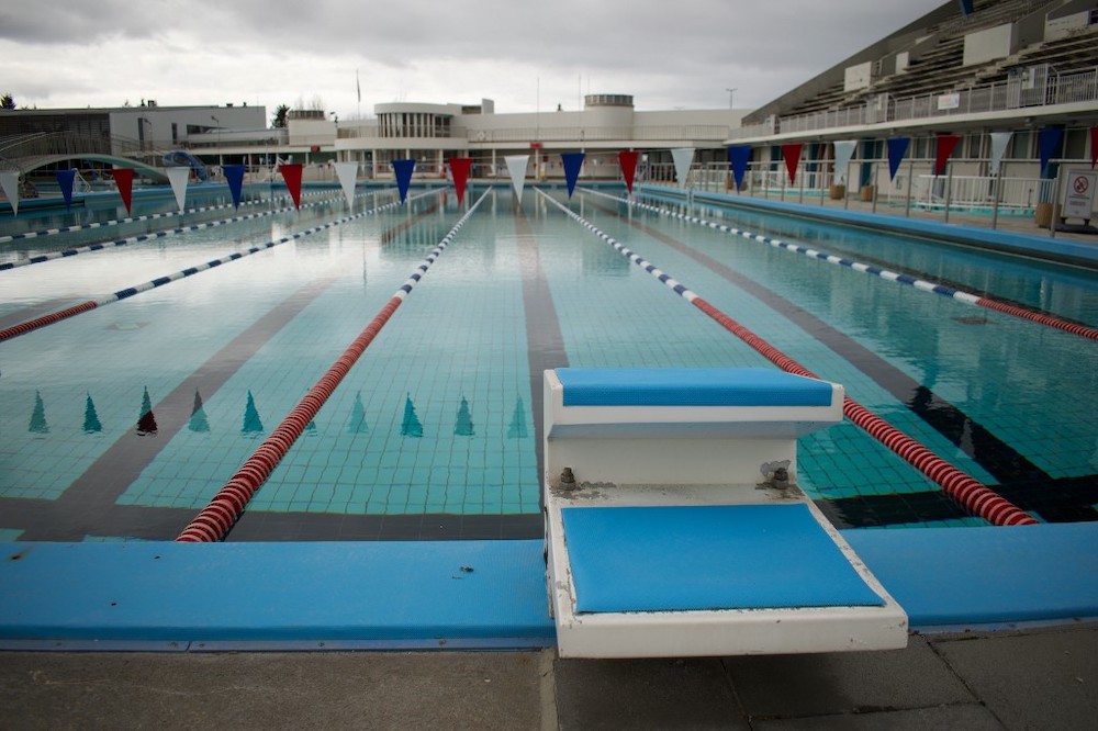 This picture taken on April 27, 2020 shows a view of the 50m outdoor pool at the biggest swimming pool of Iceland, Laugardalslaug, closed du to the novel Coronavirus pandemic in Reykjavik, Iceland. u00e2u20acu201d AFP picnnn