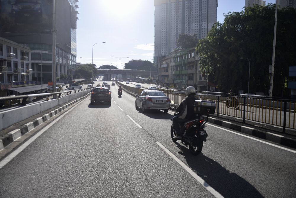 A general view of traffic on Jalan Tun Razak on the first day of the conditional movement control order in Kuala Lumpur May 4, 2020. — Picture by Miera Zulyana